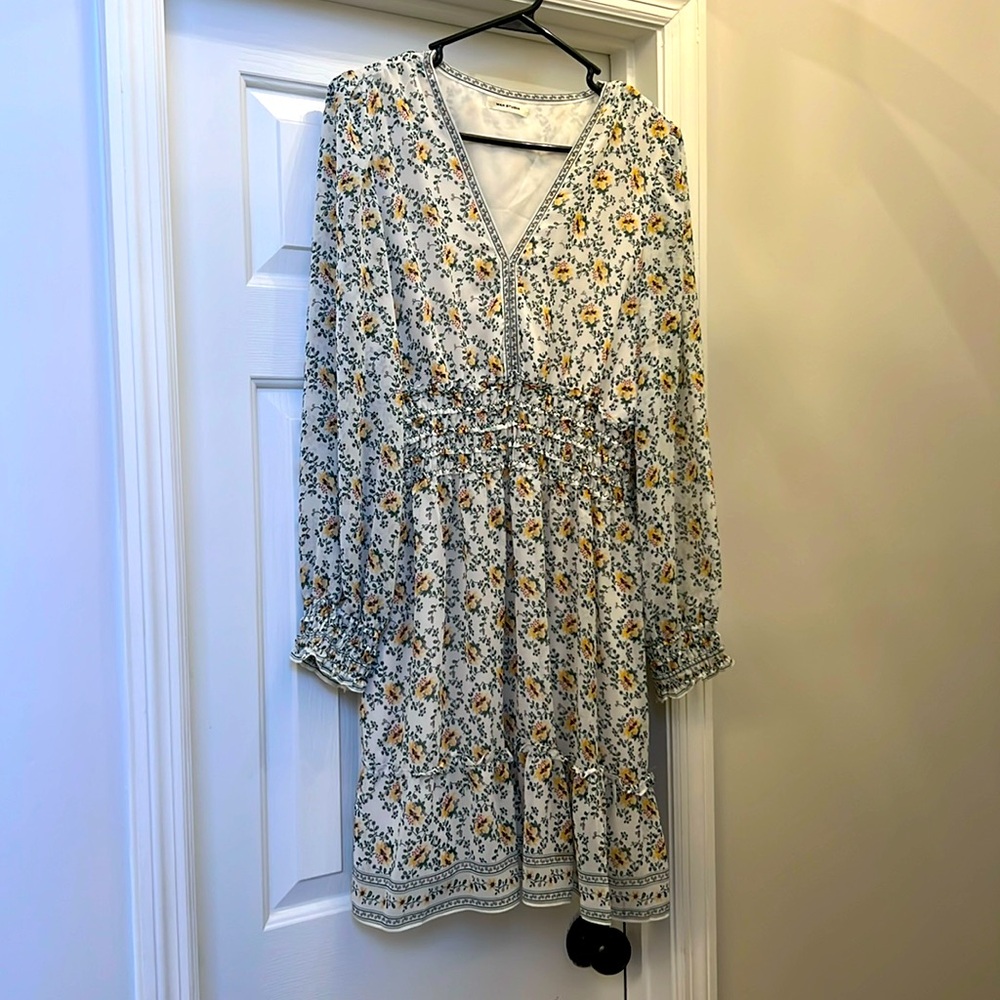 Women’s max studio floral dress size L